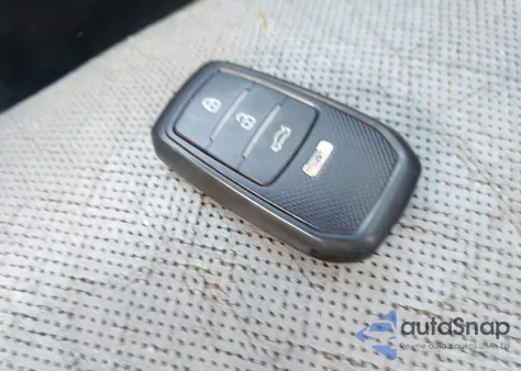 2006 Lexus Is 250 from USA, damaged, VIN JTHBK262065010772